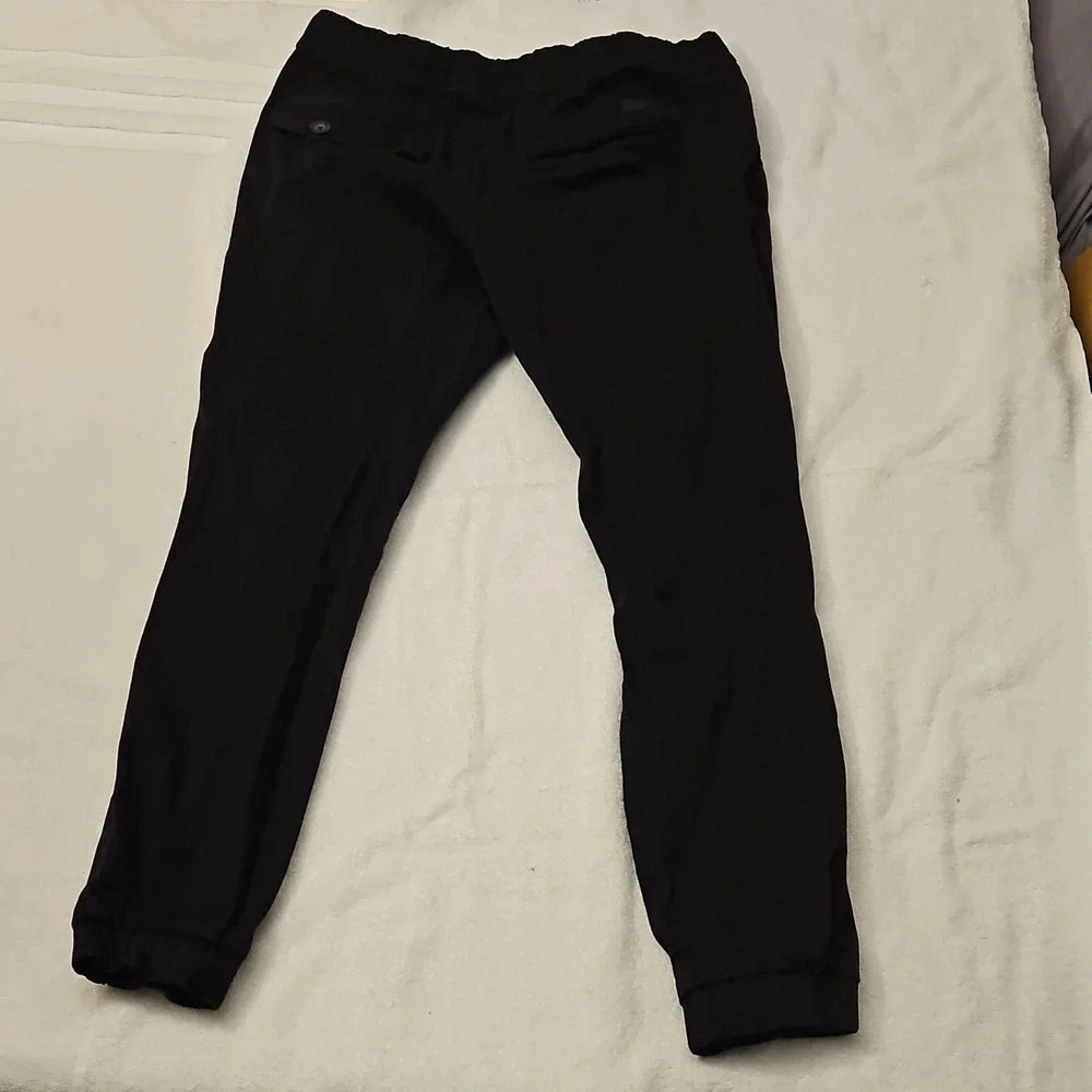 WT02 Men's Black Jogger Pants Cotton Spandex Size M Elastic Waist Tapered